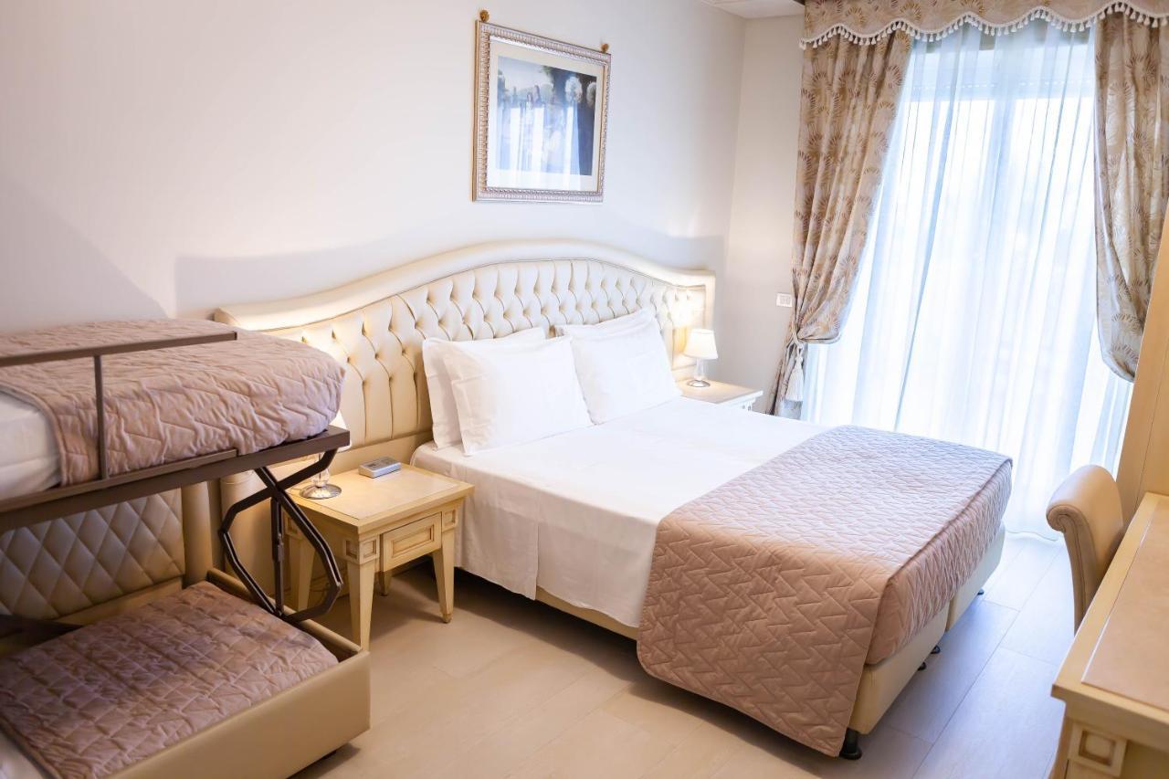 Hotel Conchiglia Червія Екстер'єр фото